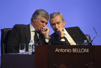 Антонио Белони, едно от най-доверените лица в компанията, се оттегля от борда на директорите