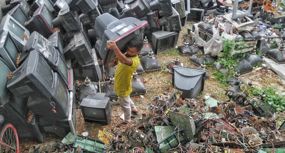ООН: Светът губи битката с електронните отпадъци