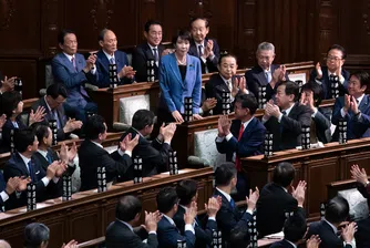 Японските акции поскъпнаха рязко, след като Санае Такаичи стана министър-председател