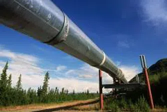 Петролът под 97 долара, със седеммесечен минимум