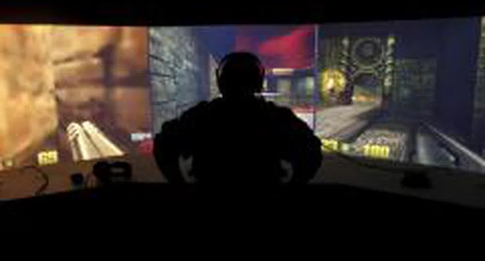 Видеоиграта "Симс" продаде 100 милиона копия за 4 млрд. долара