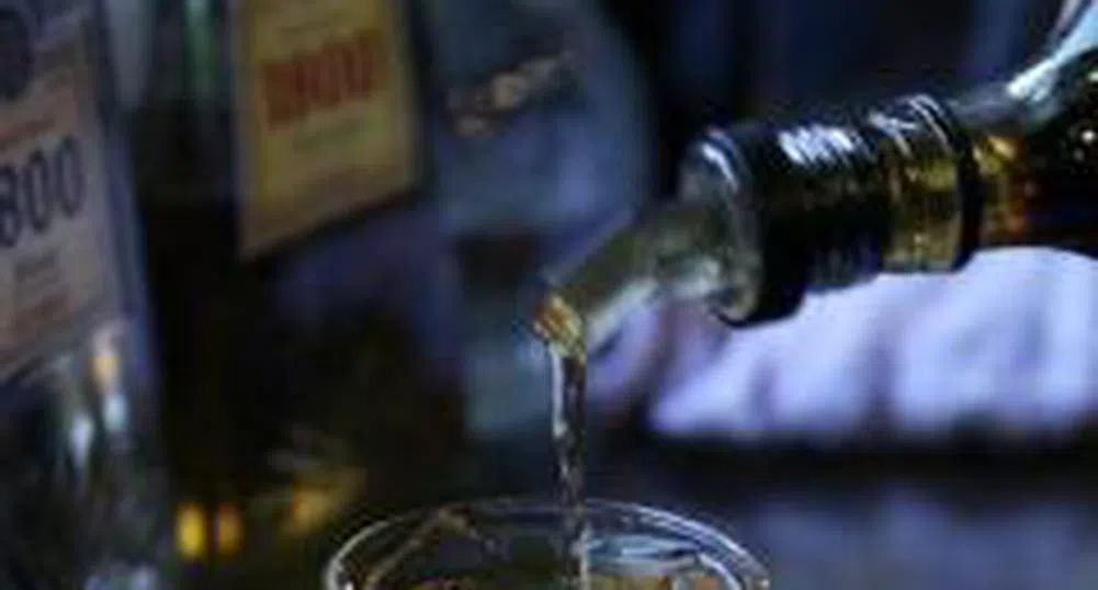 ВАС потвърди решение на КЗК за забранени споразумения между вносители на алкохол