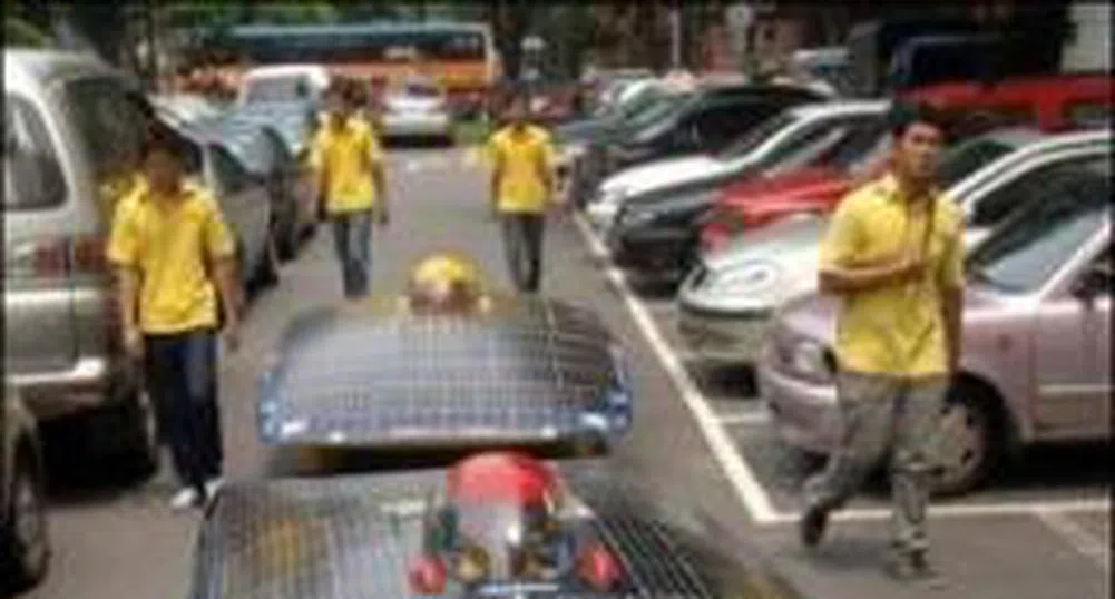 Швейцарец планира околосветско пътешествие със "слънчева кола"