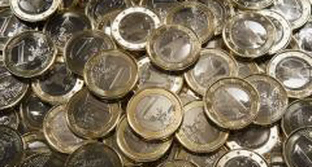Словакия вече сече собствени монети евро