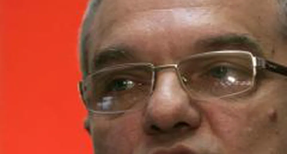 Министър плати цената за убийствата в София, пише "Файненшъл таймс"