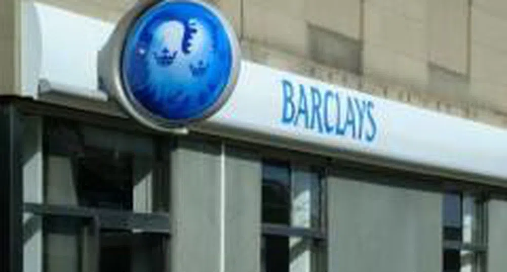 Barclays регистрира 34% спад на печалбата за полугодието