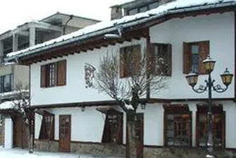 Art-M – Visit The Town of Art