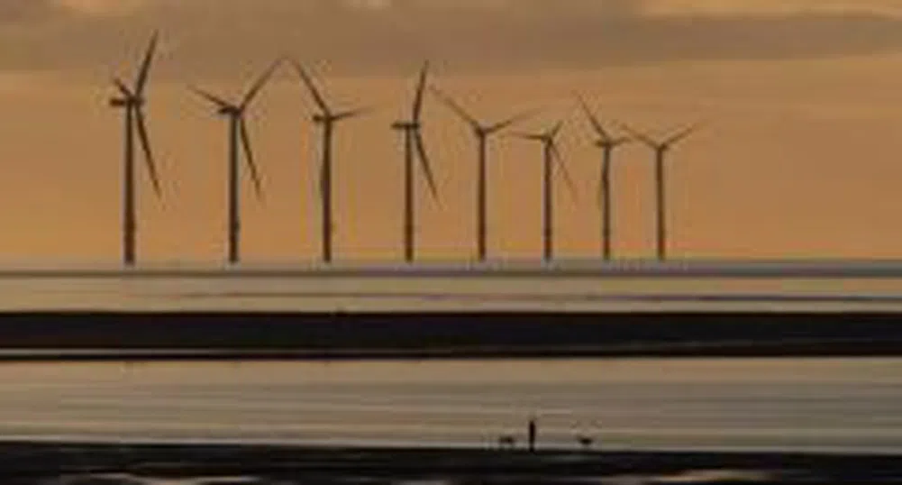 Великобритания строи вятърни генератори, за да покрие енергийните си нужди