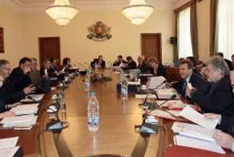 Станишев обявява структурните промени в кабинета