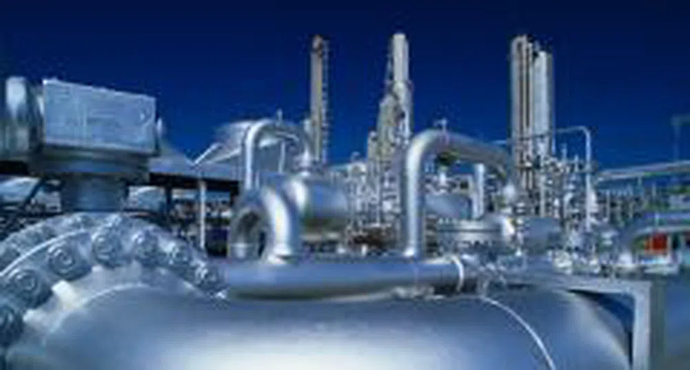 Газпром нефт влага 50 млн. евро до 2012 г. в сръбската петролна компания