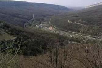 Трус с епицентър 20 км северно от Габрово регистрираха днес