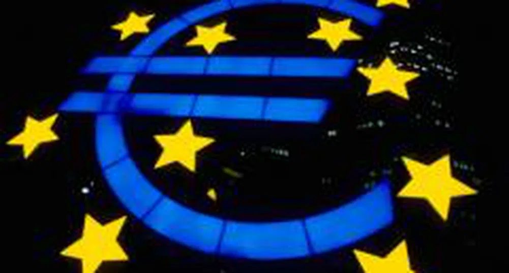 Евроинституциите не реагирали адекватно на финансовата криза
