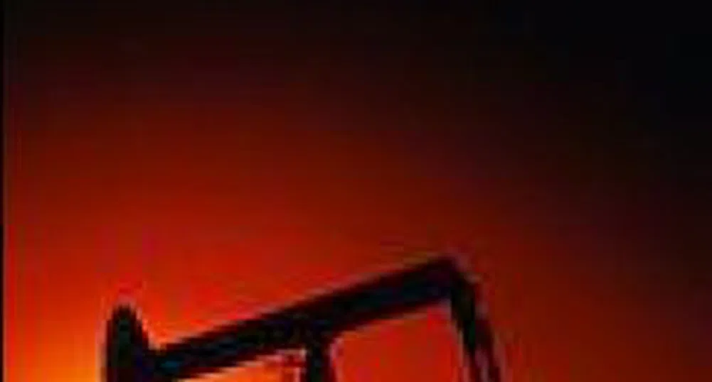 Петролът отново не успя да премине психологическото ниво от 100 долара за барел