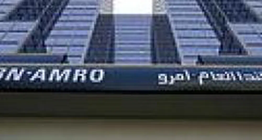 Barclays купува ABN Amro в най-голямата в историята на банките сделка