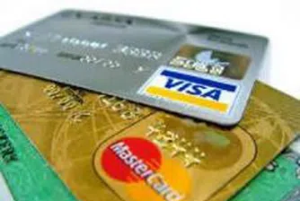 Кредитните карти - следващите засегнати от кризата