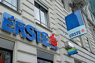 Печалбата на Erste Bank пада с една четвърт