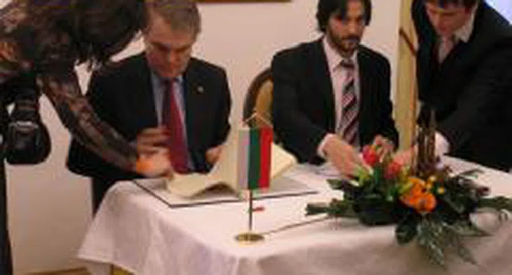 Interior Minister Rumen Petkov Meets Slovak Counterpart Robert Kalinak