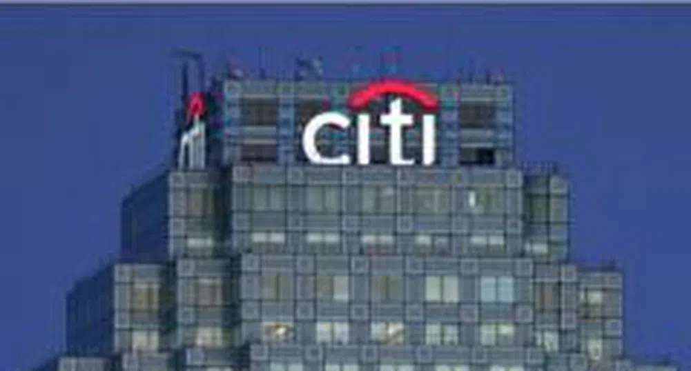 Citigroup стимулира CEO-то си със 102 млн. долара