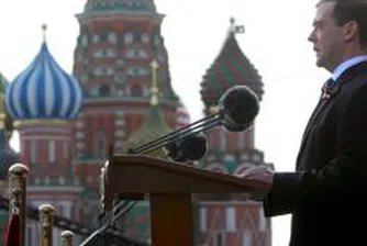 Руският президент Медведев на първо официално посещение в Китай