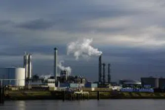 Разработиха два плана за квотите на емисии на парникови газове