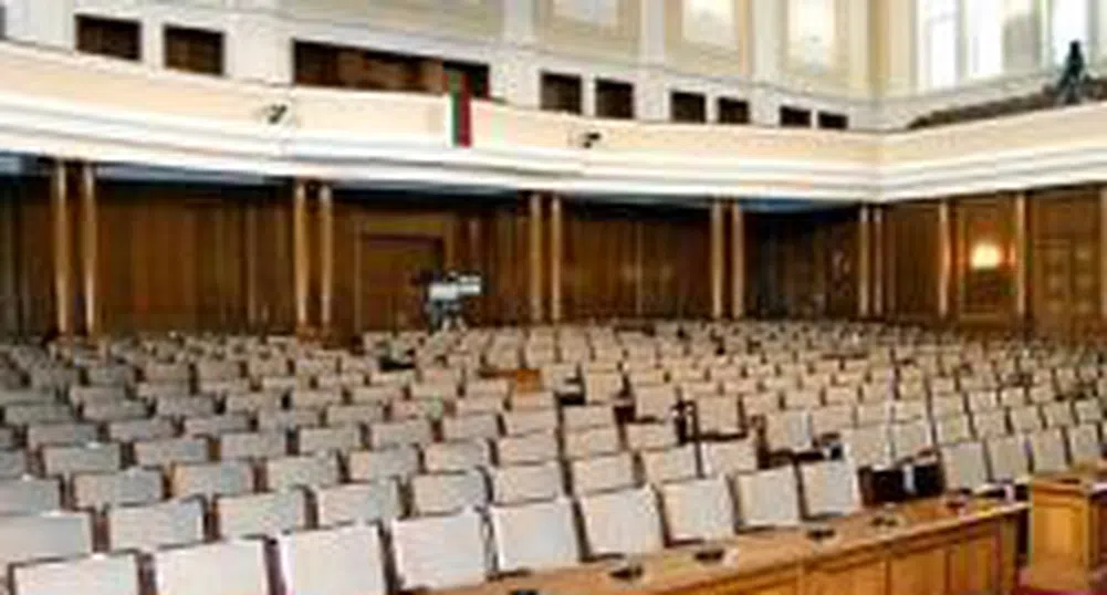 НС ще гласува вота на недоверие към кабинета Станишев