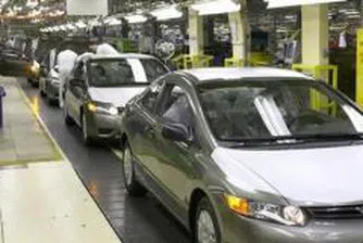 Демократите призовават за помощ за автопроизводителите