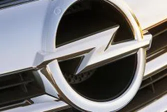 Opel ще представи Insignia, версия комби в Париж