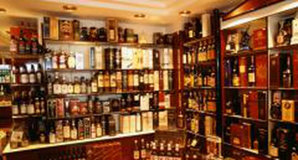 Забраняват продажбата на алкохол след 19 ч. в Македония