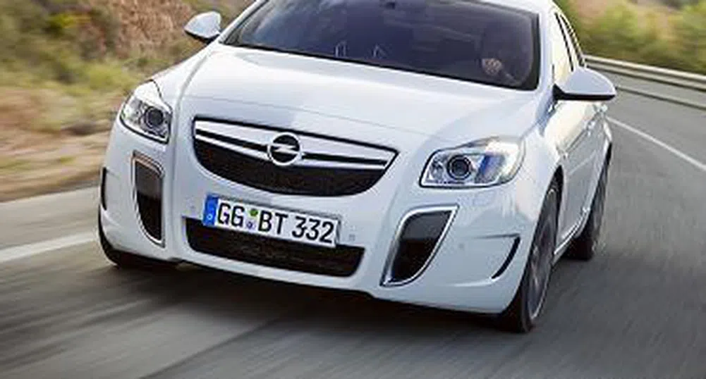 Opel Insignia с гореща премиера