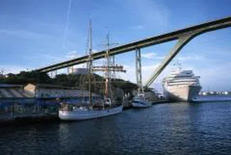 Строят пътнически терминал на пристанище в Молдова за малки кораби за България