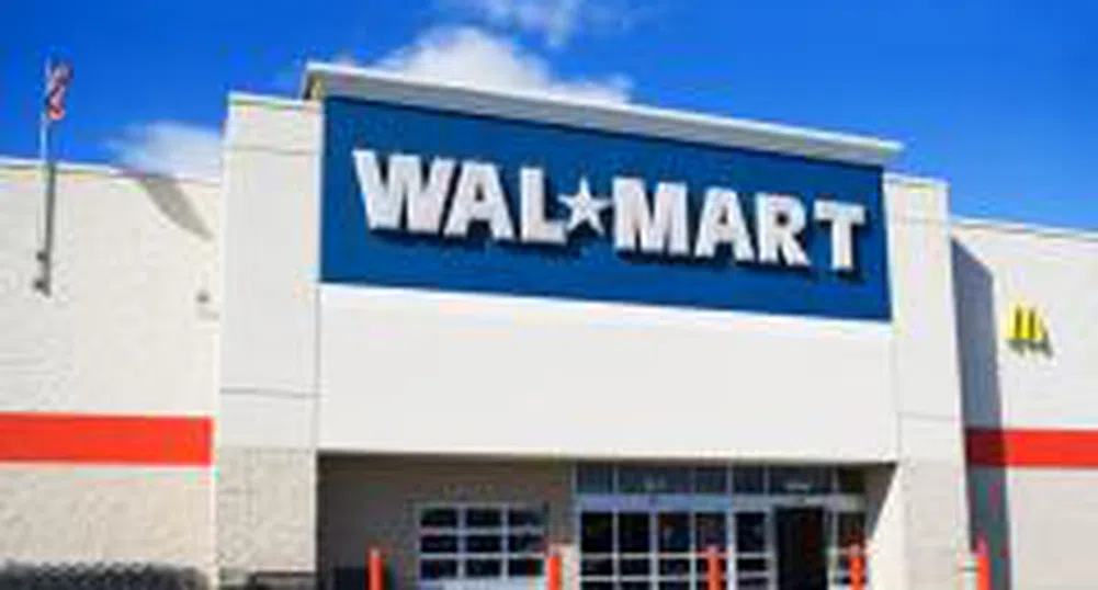 Продажбите на Wal-Mart нарастват с 3.2% през април