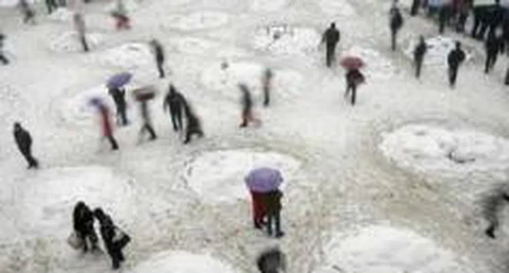 Снежните бури в Китай причиниха икономически щети за близо 3 млрд. долара