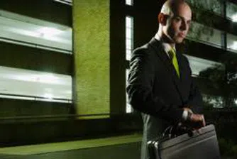 Бизнесът следи администрацията