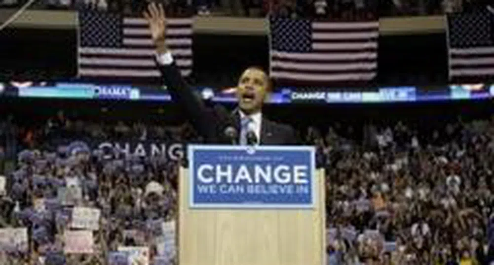Обама прегръща номинацията за президент