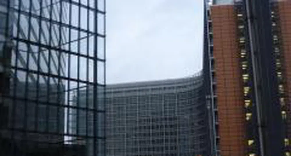 EK: Рефинансирането на банки от правителства не заобикаля правилата на ЕС