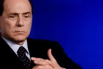 Италианците губят доверие в Берлускони