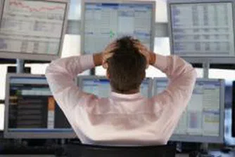 Спадът на S&P 500 изтри 50% от печалбата от петгодишния бичи пазар