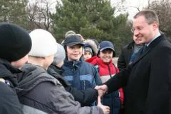 Сергей Станишев: България е там, където има и един българин съхранил българския дух