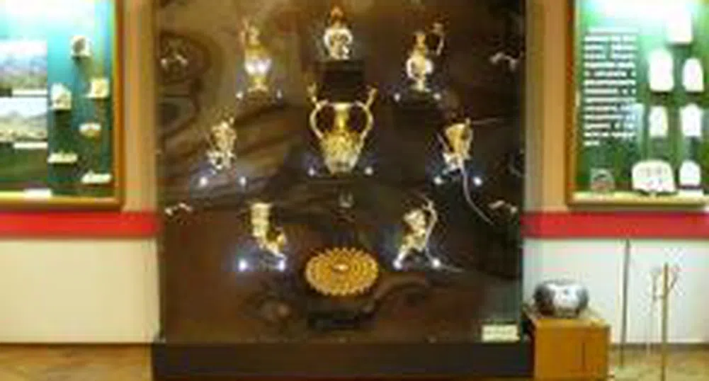 НИМ откупи 4 сребърни и златни съкровища