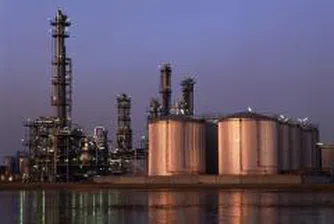 Петролът с нов рекорд над 135 долара