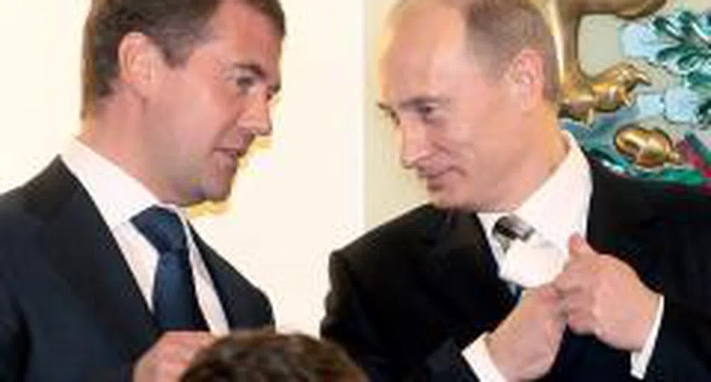 Дмитрий Медведев положи клетва като президент на Русия