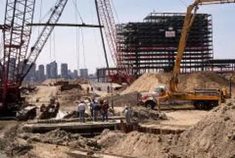 Компанията на Трейс Груп Холд и Стара Планина Холд с два договора