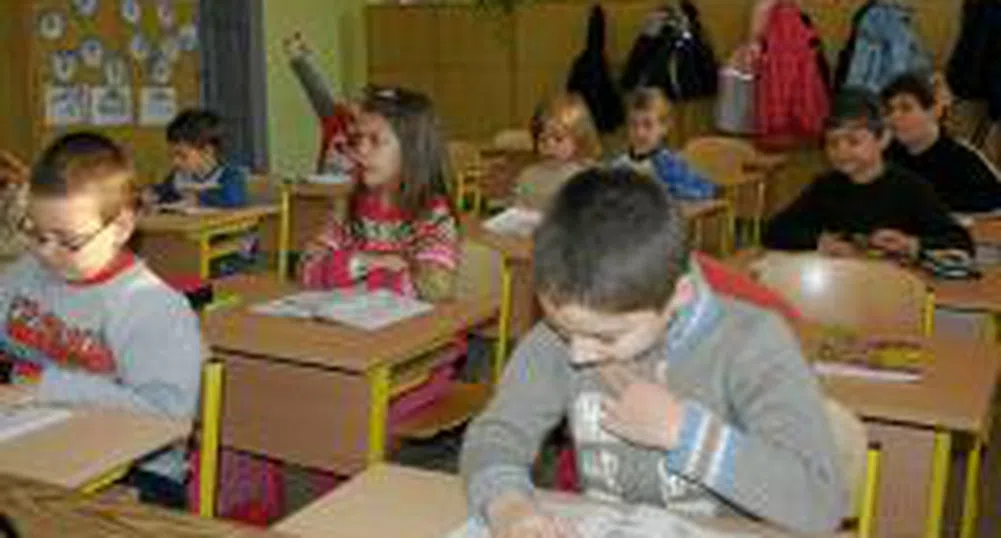 България на последно място в ЕС по грамотност на учениците