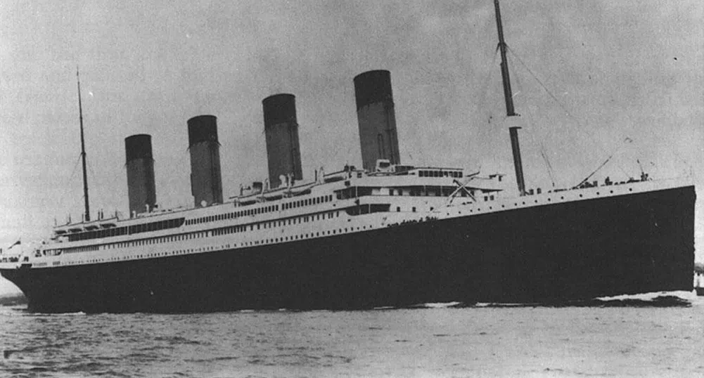 Круиз по следите на Титаник 100 години след катастрофата
