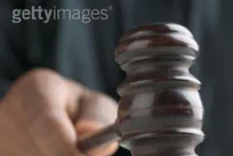 Роднини на заразените деца взимат милионите, дават надежда на медиците ни