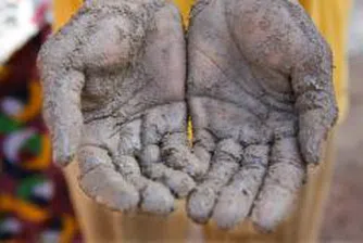 Повечето българи са склонни да участват в благотворителни цели, сочи анкета