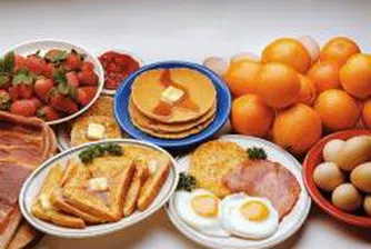 Олиото поевтинява, поскъпват картофи, ориз и праскови