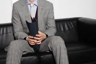 Учат безработни и студенти как да започнат собствен бизнес