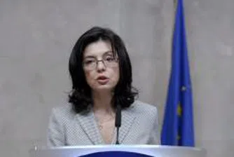 Кунева: До края на месеца ЕК започва със санкциите срещу България