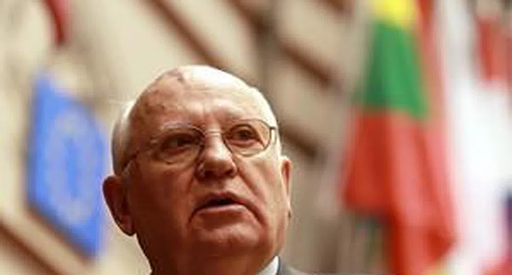 Горбачов иска перестройка на Запада